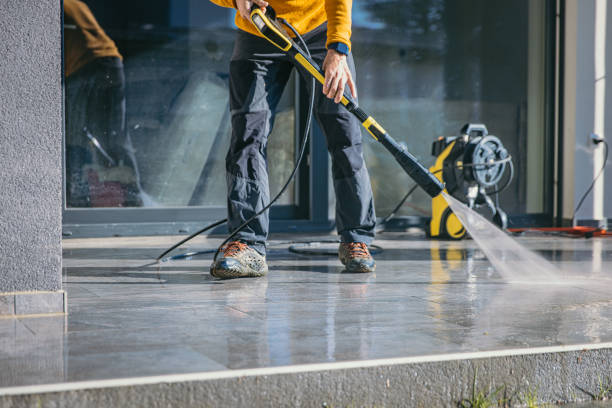 Best Deck Cleaning Services  in St Francisville, LA