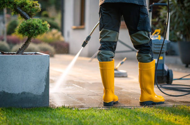 Best Residential Pressure Washing Services  in St Francisville, LA